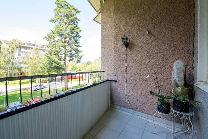 3 rum lägenhet på Narvavägen 51 Hammarby, Västerås kommun - bild 2