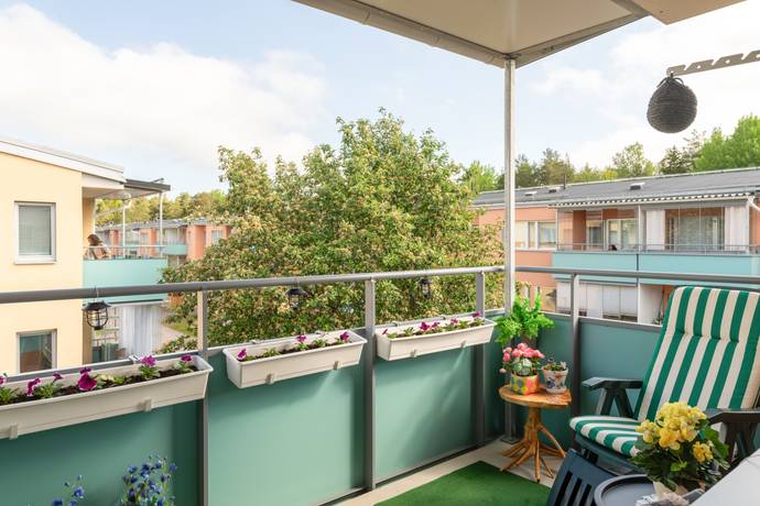 3 rum lägenhet på Ringduvegatan 75 Råby, Västerås kommun - bild 1