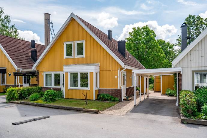 7 rum villa på Nöthårsvägen 4 Nåntuna, Uppsala kommun - bild 1