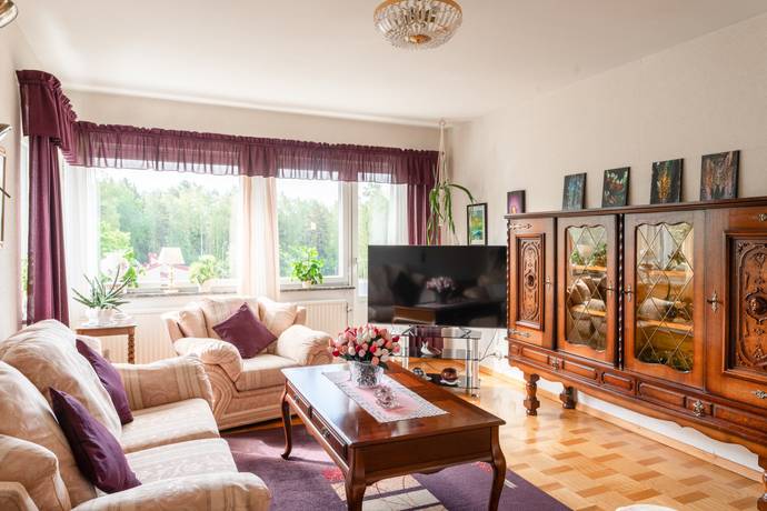 3 rum Lägenhet på Ringduvegatan 75 Råby Västerås kommun - bild 11