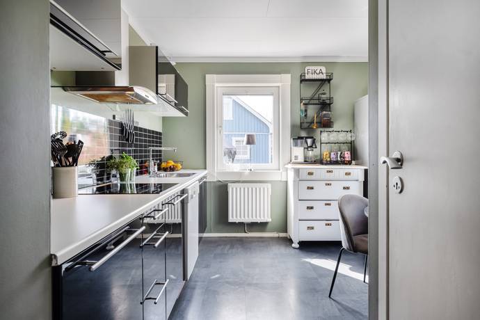 3 rum villa på Råvägen 3 Hamrångefjärden, Gävle kommun - bild 4