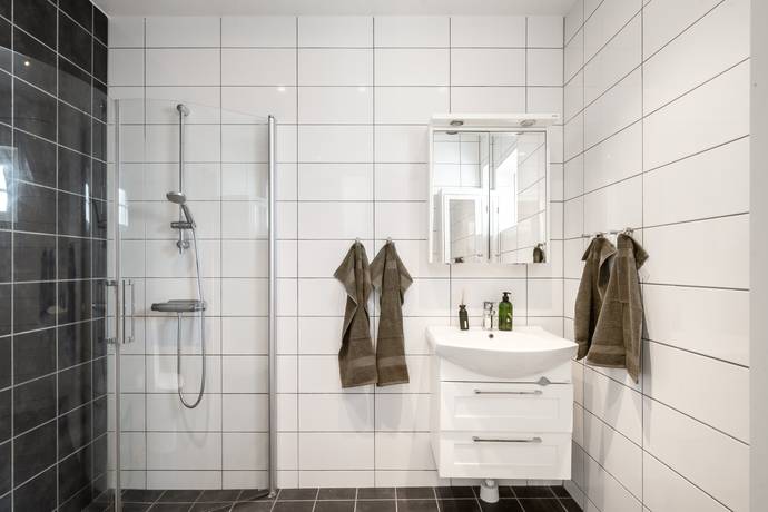 5 rum Radhus på Holländaregatan 12D Almby Örebro kommun - bild 37