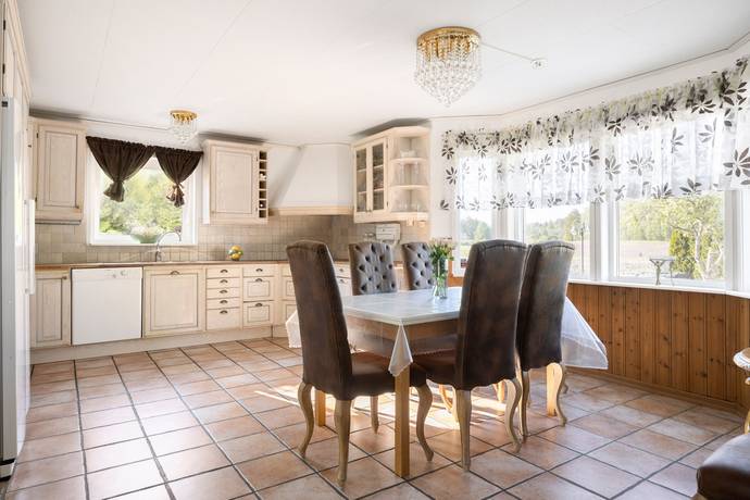 6 rum Villa på Torvhögsvägen 45 Olofstorp Göteborgs kommun - bild 12