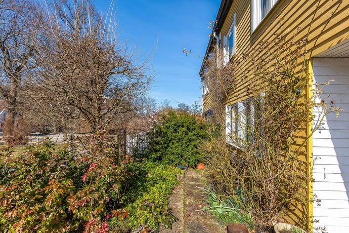 4 rum Radhus på Fridhemsgatan 15B Ulvhäll/Fridhem Strängnäs kommun - bild 38