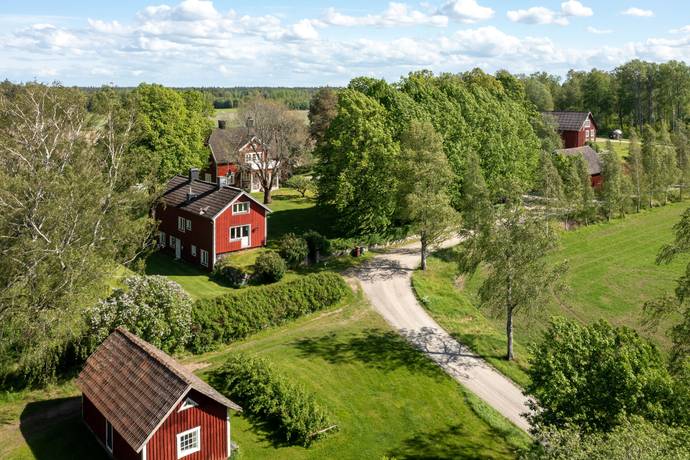 6 rum Gård utan jordbruk på Sigtuna 607 och 609 Dyltabruk Örebro kommun - bild 87
