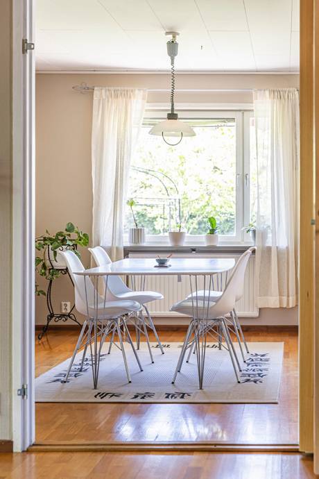 7 rum Villa på Blåbärsvägen 3 Ärsta Eskilstuna kommun - bild 15