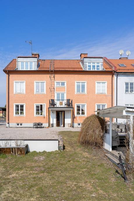 Södra Bangårdsgatan 12 i Centrum väster, Nyköpings kommun - lägenhet ...