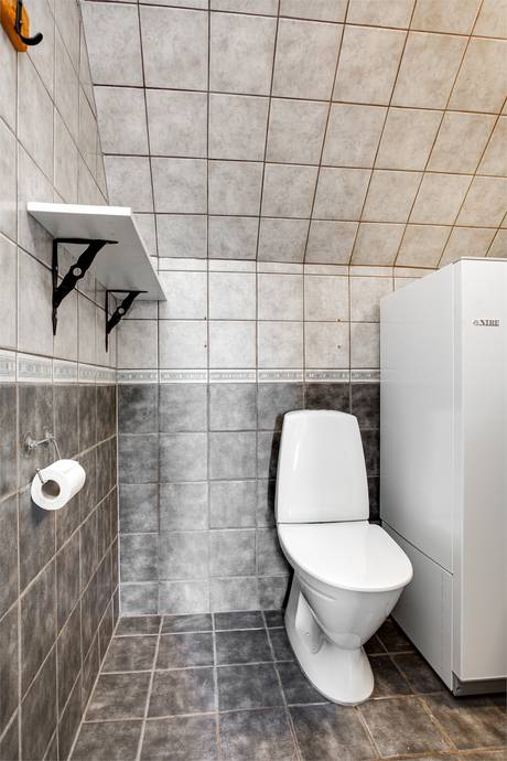 5 rum Villa på Åsgatan 27 Kungsörs kommun - bild 19