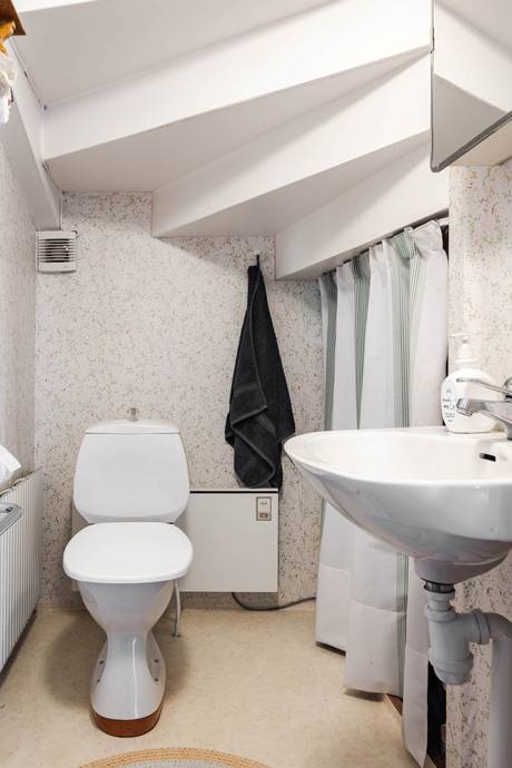 7 rum Gård med jordbruk på Risselåsvägen 112 Strömsund Strömsunds kommun - bild 14