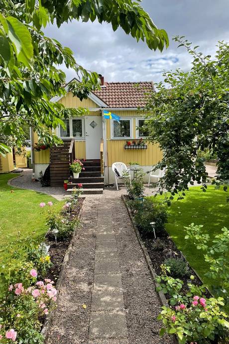 2 rum Fritidshus på Hallongången 135 Torpa koloniförening Göteborgs kommun - bild 1