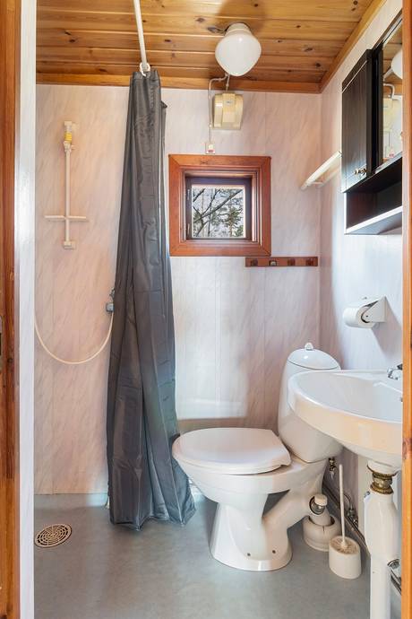3 rum Fritidshus på Stråkvägen 36 Kolsva Skinnskattebergs kommun - bild 13
