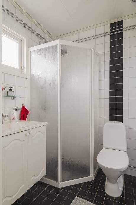 5 rum Villa på Doktor Frödins väg 4 Hästholmen Ödeshögs kommun - bild 24