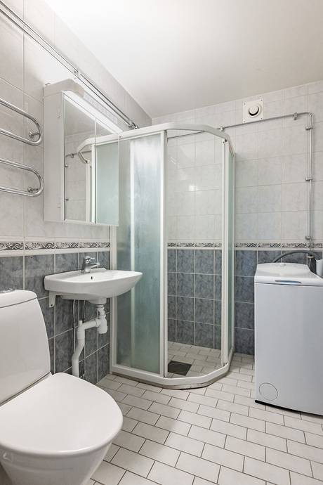 3 rum Lägenhet på Barrsätragatan 28B Centralt Sandvikens kommun - bild 9