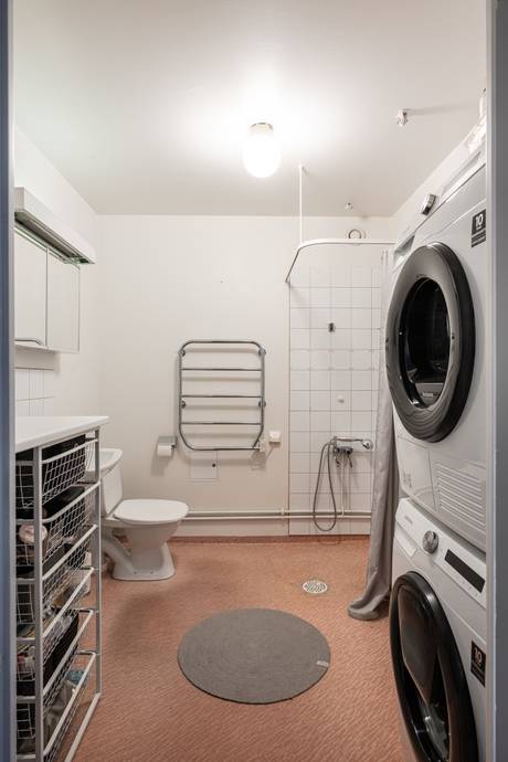 4 rum Lägenhet på Kungsvägen 127 Entréplan & våning 3 från balkongsidan Timrå Timrå kommun - bild 18
