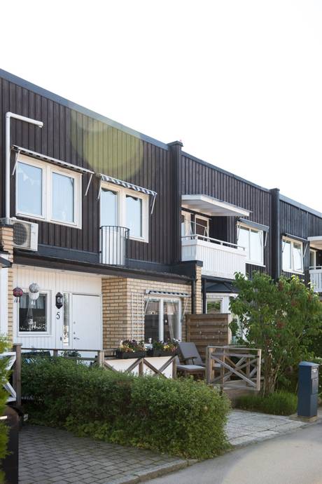 5 rum Radhus på Bronsdolksgatan 5 Brandthovda Västerås kommun - bild 46