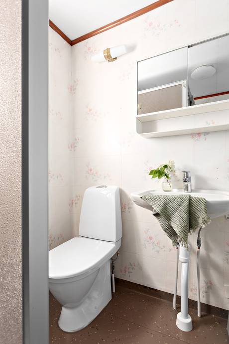 5 rum Villa på Råsbäck 246 Tvärskog Kalmar kommun - bild 16