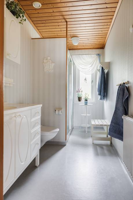 6 rum Villa på Rotegatan 25 Byske Skellefteå kommun - bild 17