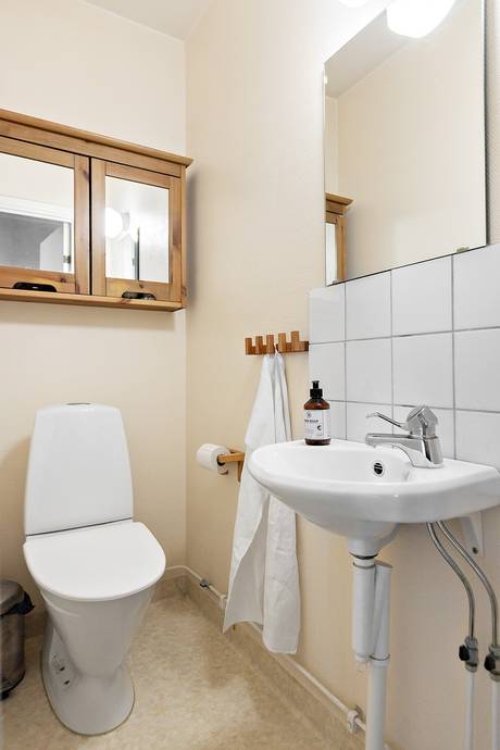 4 rum Radhus på Mellringevägen 26 Örebro kommun - bild 15