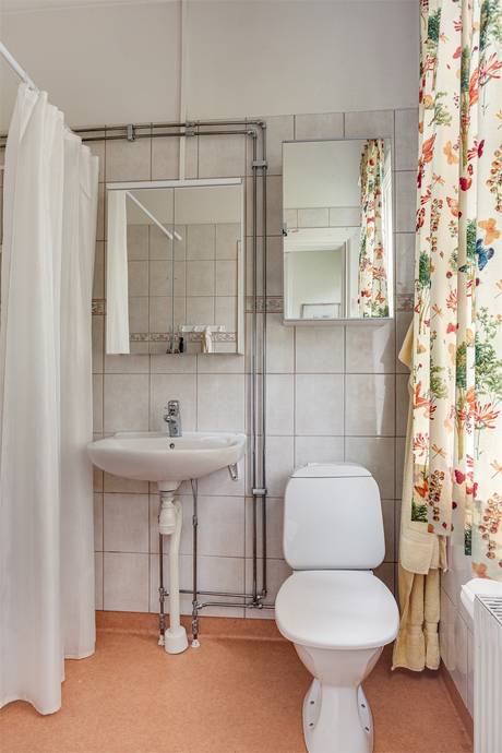 11 rum Villa på Klastorpsgatan 5A+B Kopparberg Ljusnarsbergs kommun - bild 22