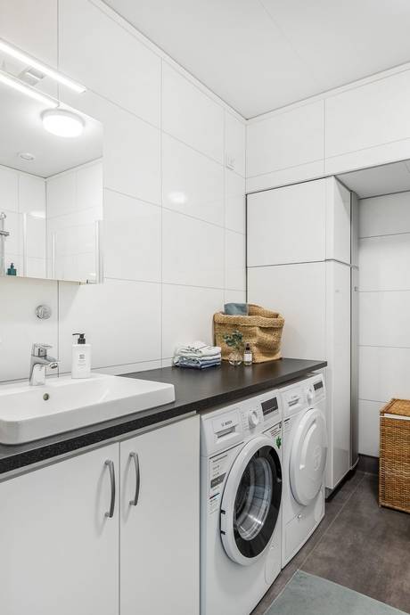 5 rum Radhus på Källarängsvägen 20D Stallarholmen Strängnäs kommun - bild 10
