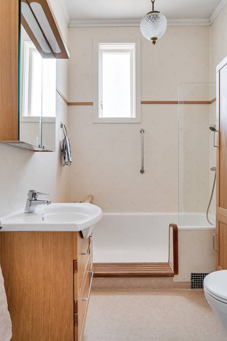 12 rum Villa på Höjdgatan 6 Ulricehamn Ulricehamns kommun - bild 18