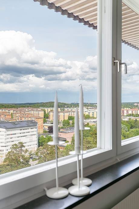 3 rum Lägenhet på Skarpbrunnavägen 59, 5tr Norsborg - Eriksberg Botkyrka kommun - bild 6