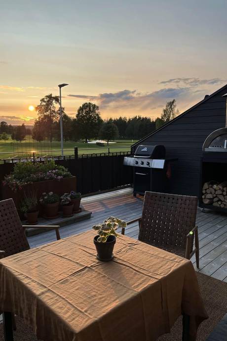 5 rum Radhus på Hasselbacksvägen 7C Lanna Lekebergs kommun - bild 1