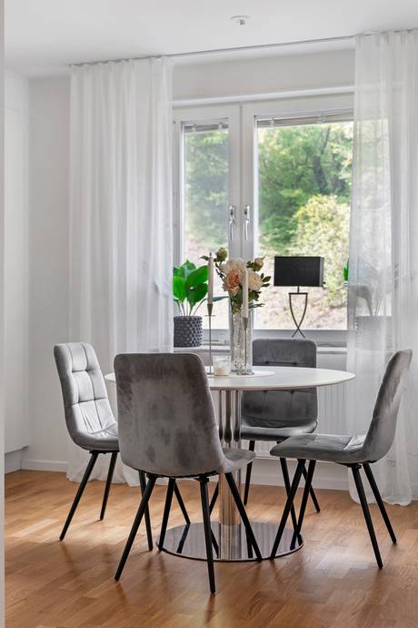2 rum Lägenhet på Övre Villagatan 42 Centrala Södertälje Södertälje kommun - bild 9