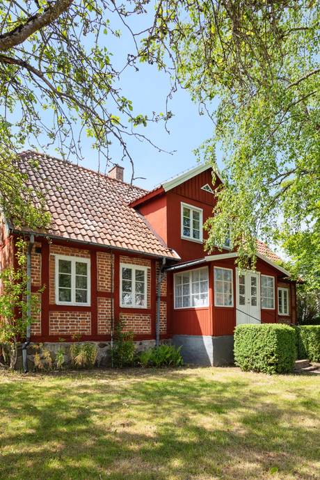 8 rum Villa på Lövestad Byaväg 18 Lövestad Sjöbo kommun