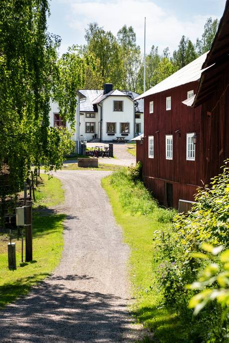 12 rum Gård utan jordbruk på Ina 231 SÖDERALA Söderhamns kommun - bild 53