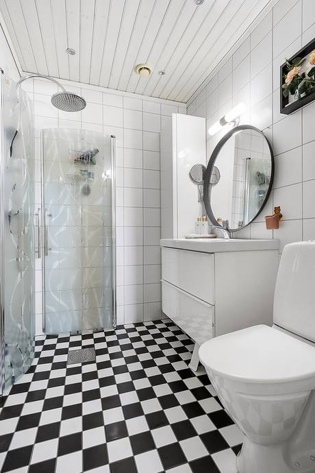 6 rum Villa på Södra Granliden 13 Göta Och Ryrsjön Lilla Edets kommun - bild 12