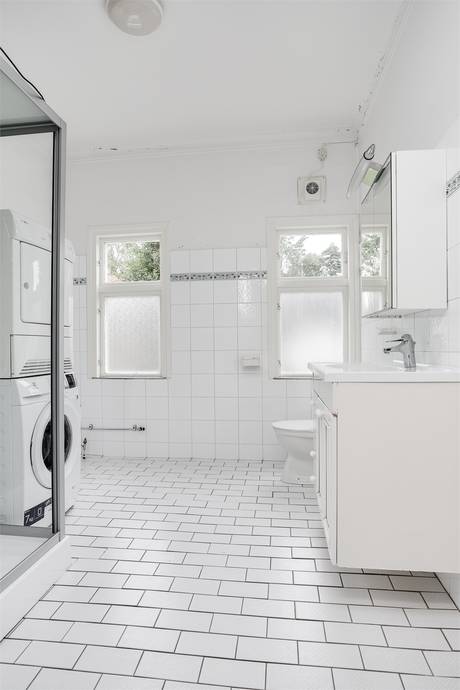 11 rum Villa på Klastorpsgatan 5A+B Kopparberg Ljusnarsbergs kommun - bild 47
