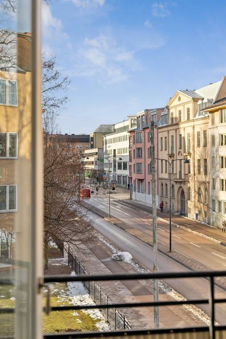 2 rum Lägenhet på Snickaregatan 27 Centralt Linköpings kommun - bild 4