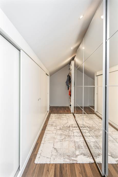 8 rum Villa på Gallringsvägen 18 Bro - Rosenängarna Upplands-Bro kommun - bild 23