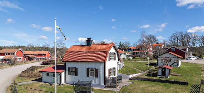 valdemarsvik dejta vattholma dating site