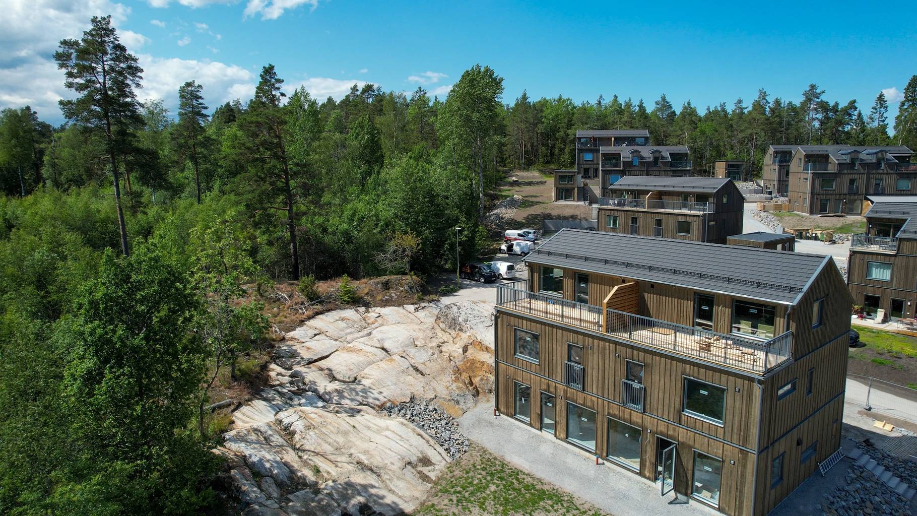 Parhus på Brf Ängsvyn 2 - Unika bostäder i en naturnära miljö och gångavstånd till nya Vegastaden Vega/ Hermanstorp Haninge kommun - bild 10